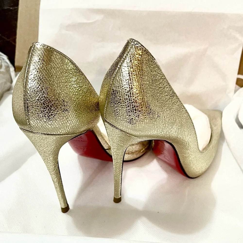 Christian Louboutin iconic ‘Iriza’ champaign gold leather 100mm EU37.5